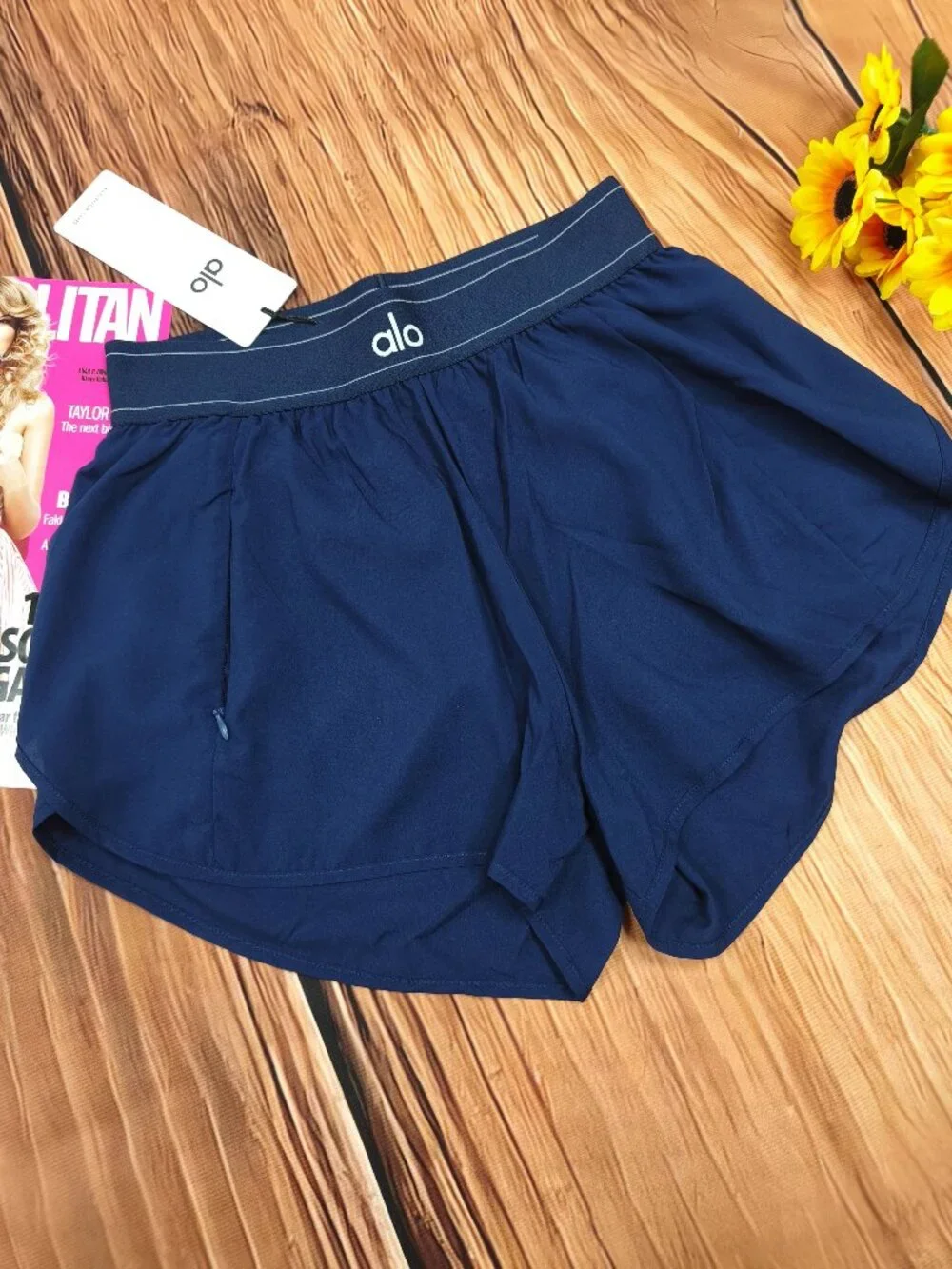 Alo Yoga M Match Point Navy Blue Shorts - Elevated Athleisure Look🤸🏻‍♀️🥎